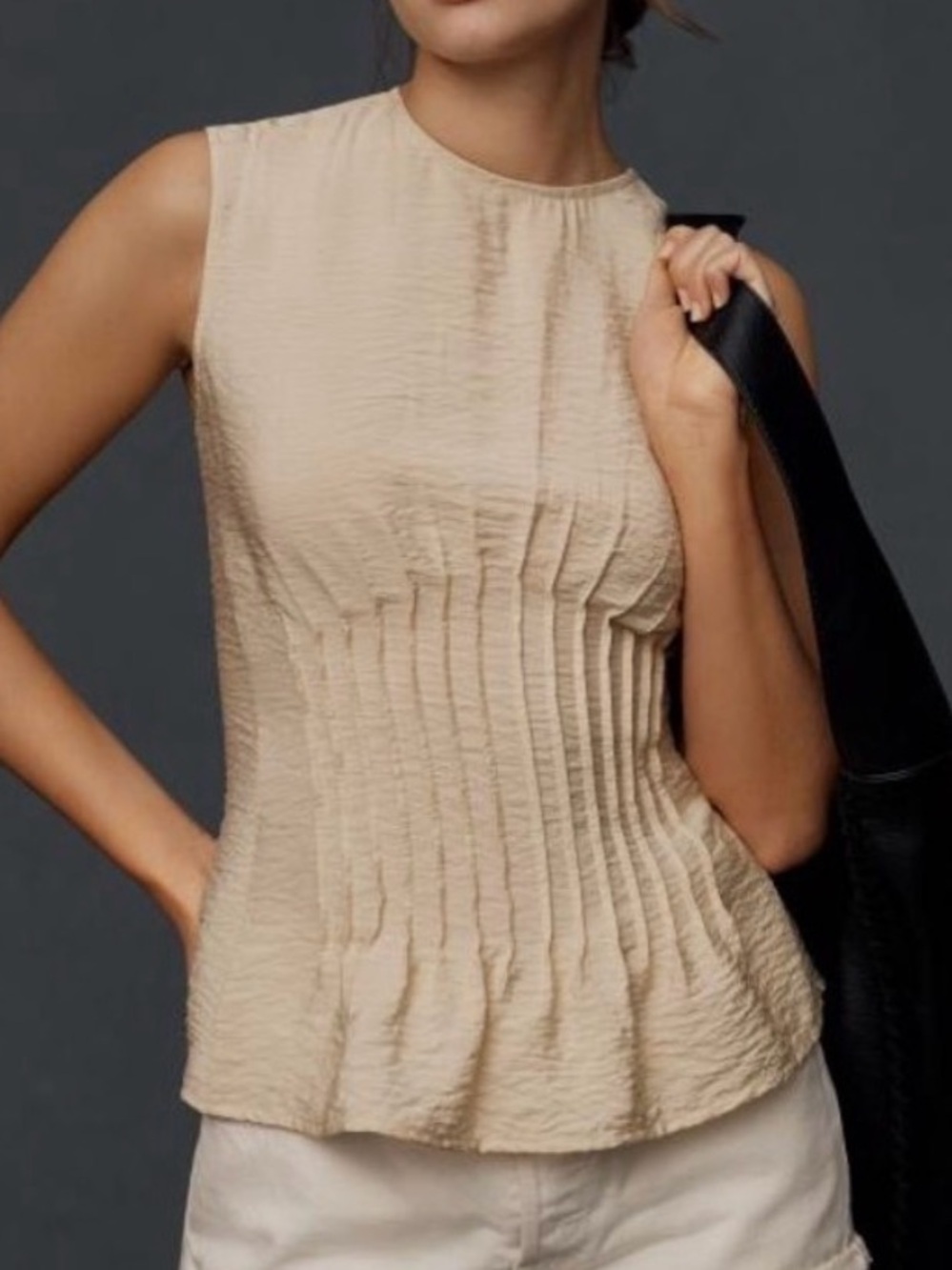 Della Pleated Waist Shell Top Sz M